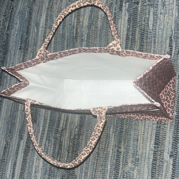 New  Leopard Print Tote Waterproof Canvas beach vacation Travel girls trip  bag - Picture 5 of 12